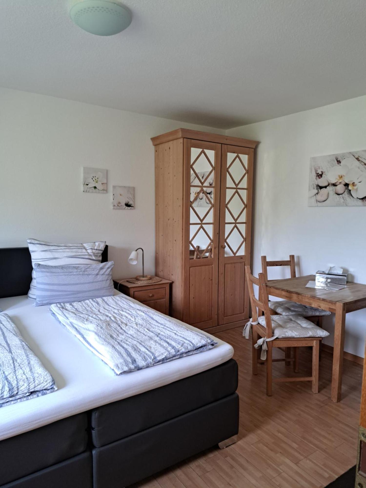 Haus Gruenewald Hotel Zell Buitenkant foto